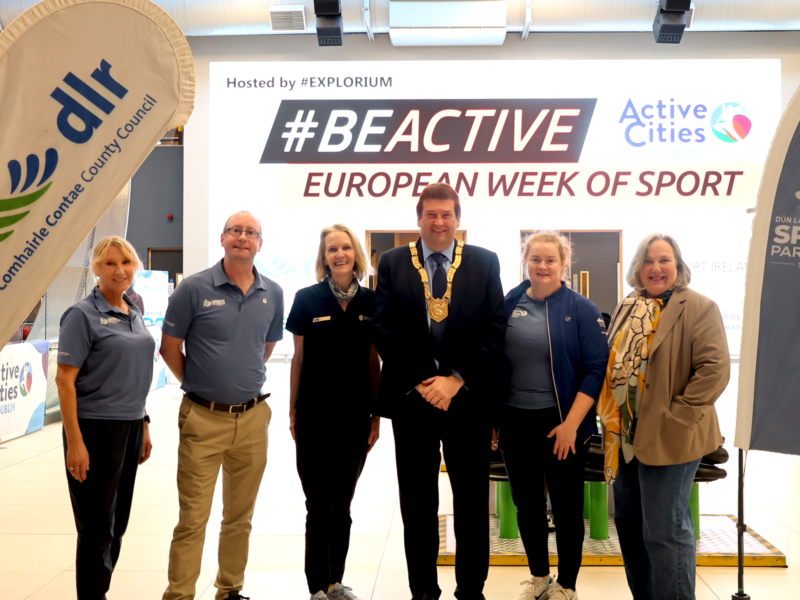 European Week of Sport and BeActive Night group photograph.